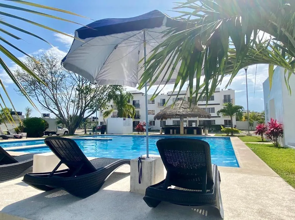 Apartamento Frente Alberca Estilo Tulum Playa del Carmen 0*,  México
